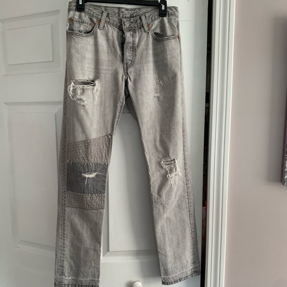 Levi's Gray Distressed Women's Jeans (501)